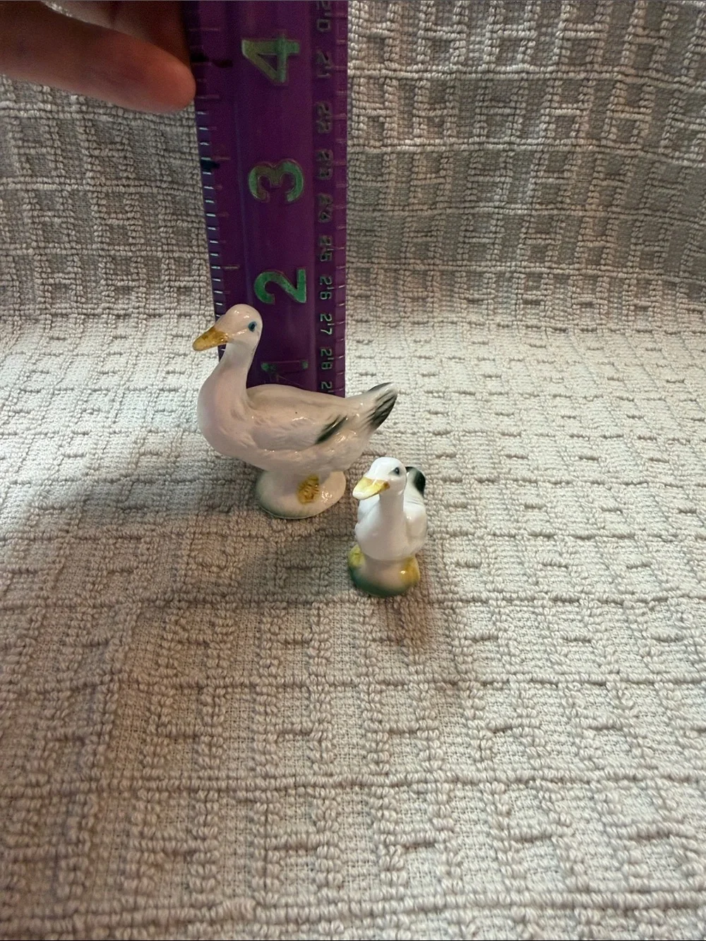 Vintage miniature White Ceramic Duck momma and baby figurines